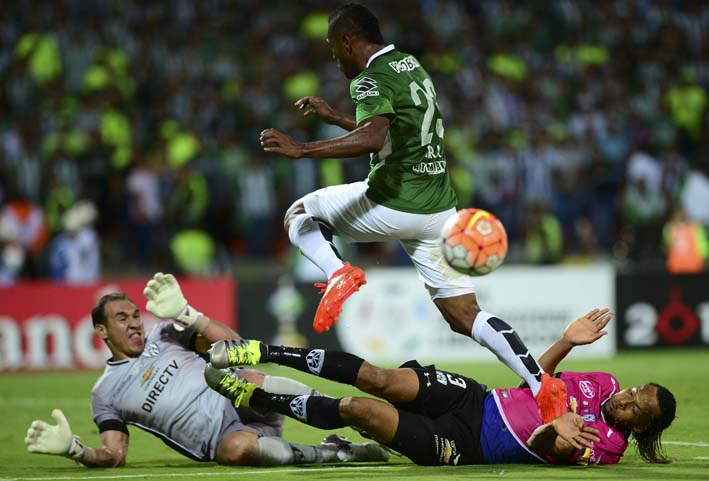 La modificación implica pasar de un promedio de 27  a 42 semanas de duración para la Copa Libertadores.