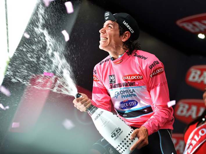 Urán fue tercero en el Giro de Lombardía, ganado por Esteban Chaves.