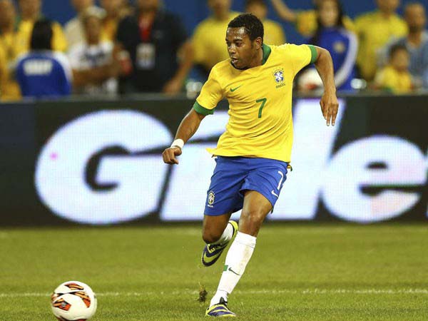 Robinho, será pieza clave en el equipo que armó Tite para enfrentar a Colombia.