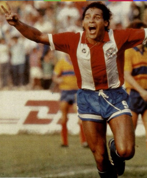 El jugador falleció a los 55 años, en Colombia resaltó por su paso por el América de Cali.