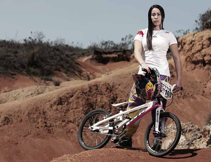 Pajón deja claro en el comunicado que para ella lo que vale en esta cuestión es “velar porque el ciclismo colombiano crezca".