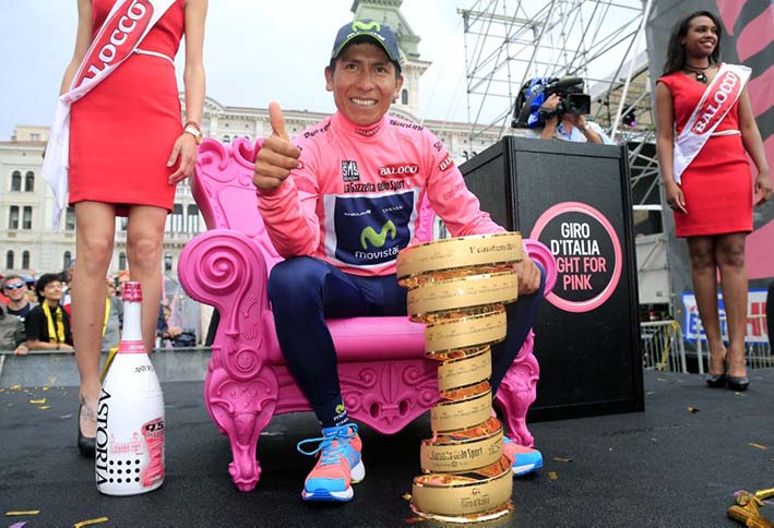 Nairo Quintana parte como el gran favorito. Será la referencia, el hombre a batir. A sus 27 años lidera el Movistar para encumbrarse en Giro y Tour, convencido de poder unir su nombre al de los últimos conquistadores del doblete en el mismo año, nada menos que Miguel Indurain (1992 y 1993) y Marco Pantani (1998).