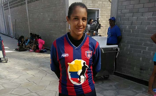 Dilia Mendoza, jugadora Bananera.