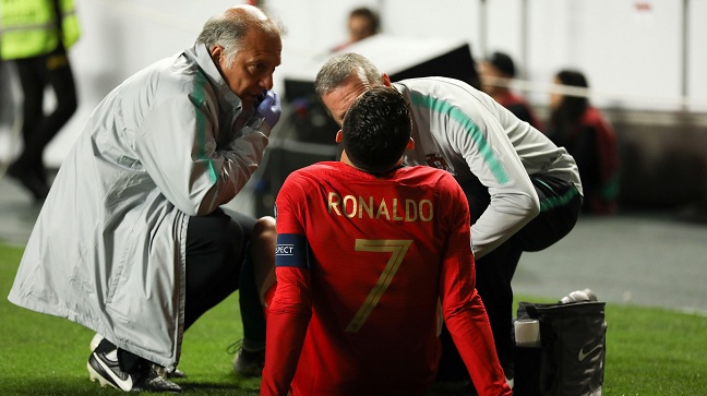 El delantero de la Juventus salió lesionado en el compromiso que Portugal empató 1-1 ante Serbia.