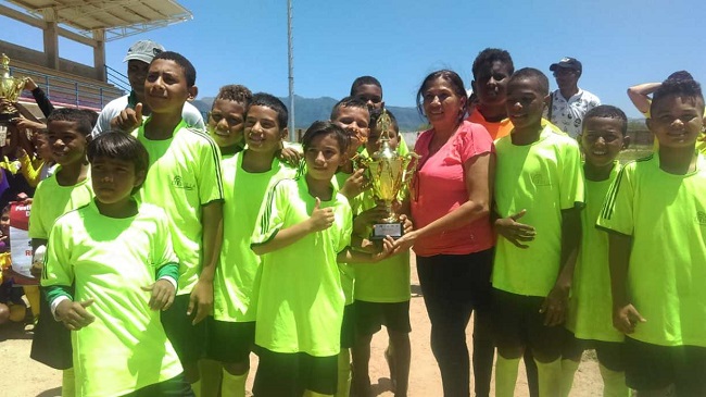 En el club de Fonseca se jugaron dos partidos donde los ganadores serían los representantes por el departamento de La Guajira ellos son: Talentos Guajira de Riohacha y el equipo de Dibulla.
