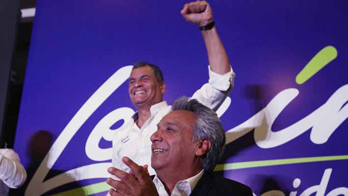 Correa y Moreno celebran los resultados de las elecciones en Ecuador.