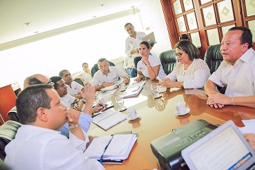 Los alcaldes de La Guajira se reunieron con la Ministra de Educación.