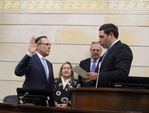 Toma de posesión del senador Efraín Cepeda Sarabia como presidente del Senado de la República