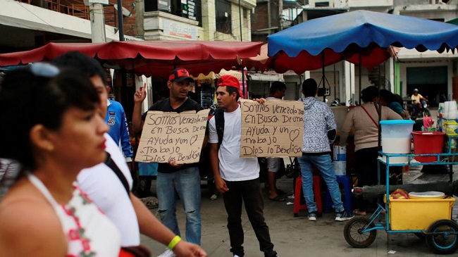 Las autoridades venezolanas han detenido al menos a 200 personas y sancionado unos 500 comercios esta semana en el marco del plan de “recuperación económica” que impuso el jefe de Estado, Nicolás Maduro, para intentar salir de la crisis.