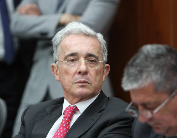 El expresidente Álvaro Uribe desistirá de la recusación que presentó contra tres magistrados de la Corte Suprema de Justicia.