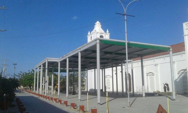 A consulta popular, sería sometida por el alcalde Luis Tete Samper, el retiro de la estructura metálica instalada a un costado de la iglesia San Juan Bautista.