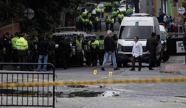 El atentado en el barrio La Macarena en Bogotá.