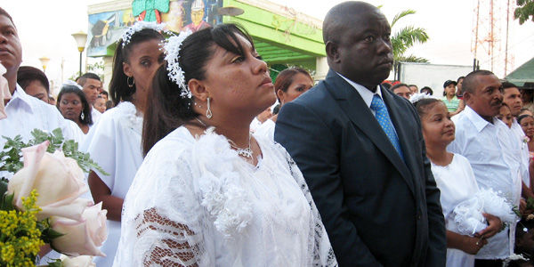 Oneida Pinto ex gobernadora de La Guajira y ex esposa de Pablo Parra, alcalde de Albania