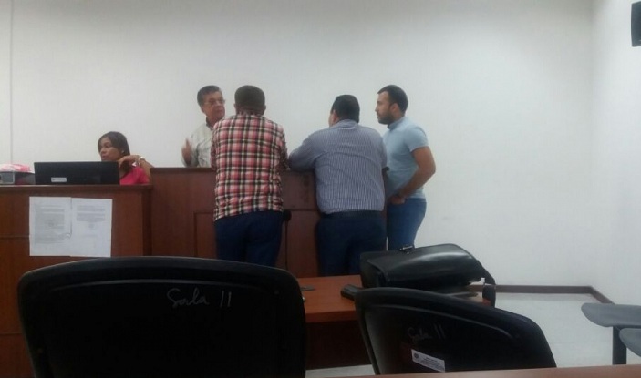 A la audiencia asistió solo Andrés Adolfo Villamizar Gómez, debido a que Danilo Rafael Daza Maestre se excusó.