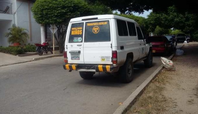 Esta fue la Toyota copetrana que intentaron robar en zona rural del municipio de Fonseca.Por fortuna, los ocupantes salieron ilesos y lograron evadir el cerco que le habían tendido los sujetos.