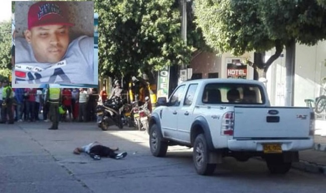En el enfrentamiento, Ochoa Villamil muere en el lugar de los hechos por las heridas de impacto de bala ocasionadas en el brazo izquierdo y región torácica, mientras que su acompañante huye del sitio en la moto.    Tomada del El Pilón.