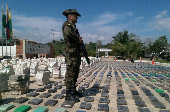 Las 2,2 toneladas de cocaína que pertenecían a Walter Patricio Arizala, alias ‘Guacho’, cabecilla de un grupo disidente de las Farc. Foto archivo El Periódico