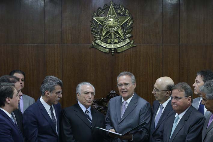 El tribunal supremo de Brasil sopesa actualmente siete investigaciones contra Calheiros en la pesquisa de Petrobras.
