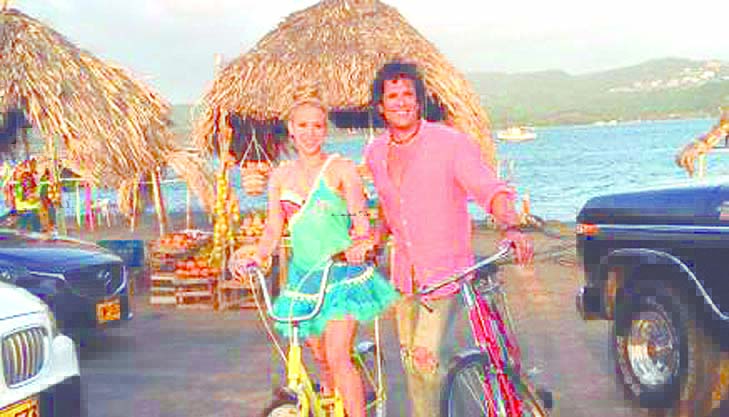 La bicicleta, de Shakira y Carlos Vives, ya rueda y suena.