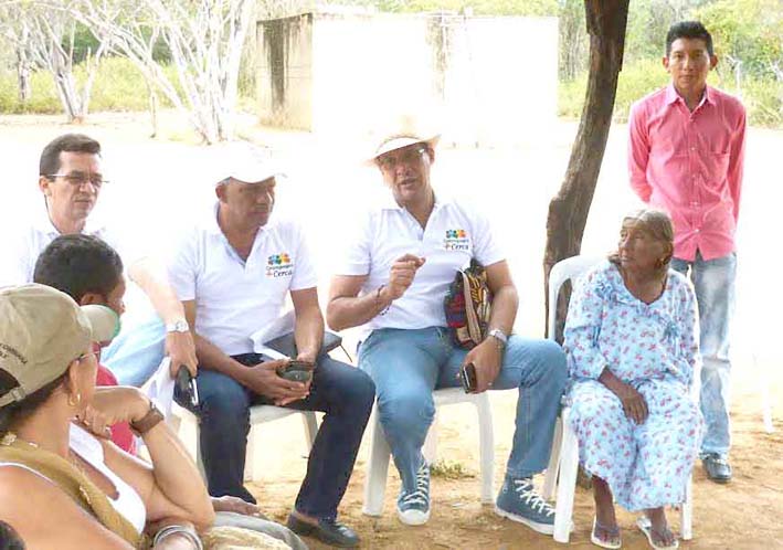 La comunidad de La Sabana en Riohacha, una de las comunidades que resultó beneficiada con un pozo que hará Corpoguajira en un lapso de tiempo de cuatro meses.