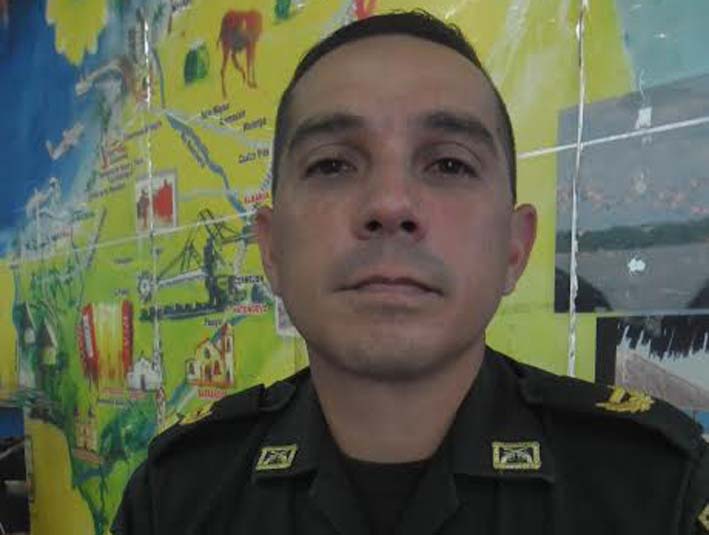 Edwin Olarte, comandante de la estación de policía en Riohacha.