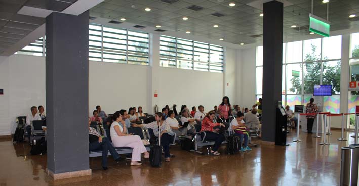 En el terminal aéreo se espera recibir un alto volumen de viajeros que visitarán la ciudad y sus alrededores.