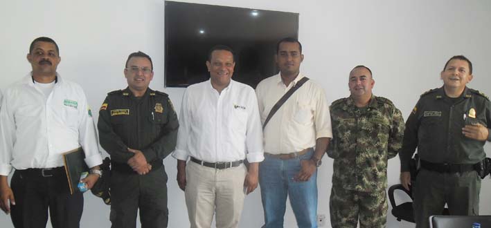 Autoridades civiles y militares que participaron en el Consejo Extraordinario de Seguridad.