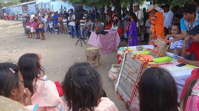 Con una actividad propia de la cultura Wayúu, los estudiantes y docentes de las diferentes sedes académicas se congregaron para desarrollar distintas actividades correspondientes a la jornada cultural.