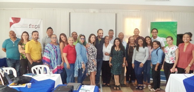 Grupo de periodistas de La Guajira que participaron en el taller de periodismo dictado por el  periodista y docente argentino, Marcelo Franco.