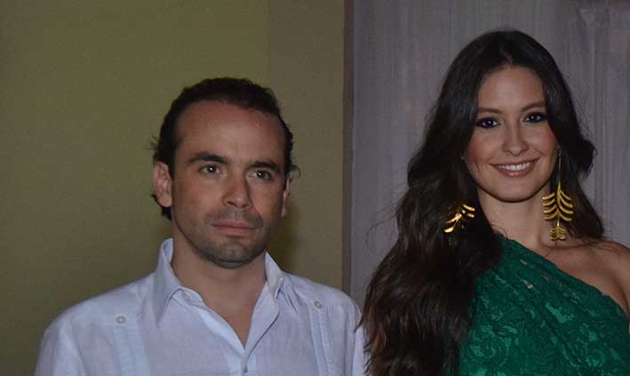 Taliana Vargas Carrillo presentó a su novio en el Club Santa Marta