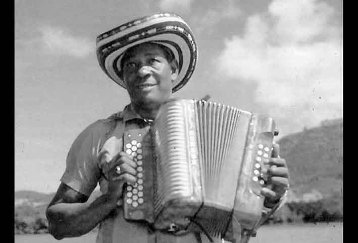 Alejandro Durán, conocido como el Negro Alejo, en 1968 fue elegido como el primer Rey Vallenato. Es considerado uno de los primeros juglares de la música vallenata.
