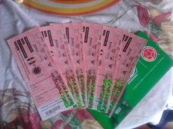 Las 6.000 entradas están distribuidas de la siguiente manera: 2.200 para la localidad Norte, 2.200 para Sur, 1.000 para Oriental y 600 para Occidental. Las 6.000 entradas están distribuidas de la siguiente manera: 2.200 para la localidad Norte, 2.200 para Sur, 1.000 para Oriental y 600 para Occidental.