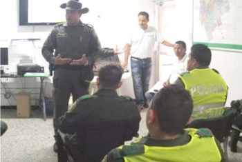 El ICA y la Policía trabajan en el control de movilización, comercialización y prevención del contrabando de ganado El ICA y la Policía trabajan en el control de movilización, comercialización y prevención del contrabando de ganado