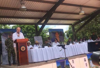 El ministro de Justivia manifestó que ese acto de disculpas públicas no regresará la vida a las personas que fueron asesinados, pero destacó que “son una muestra del compromiso del Estado por evitar que hechos como estos se repitan”. El ministro de Justivia manifestó que ese acto de disculpas públicas no regresará la vida a las personas que fueron asesinados, pero destacó que “son una muestra del compromiso del Estado por evitar que hechos como estos se repitan”.