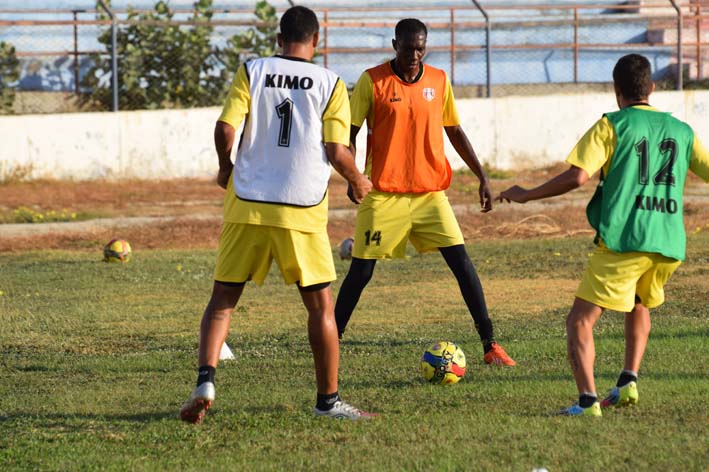 El Unión trabajó este martes, haciendo énfasis en El Unión trabajó este martes, haciendo énfasis en