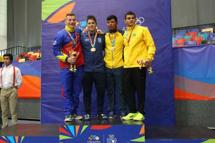 La delegación nacional perdió terreno con Brasil y Argentina en la tabla de medallería.