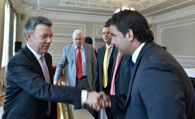 El Mandatario de los riohacheros estuvo presente en la reunión con gobernadores y alcaldes de capitales y el presidente de la República Juan Manuel Santos.