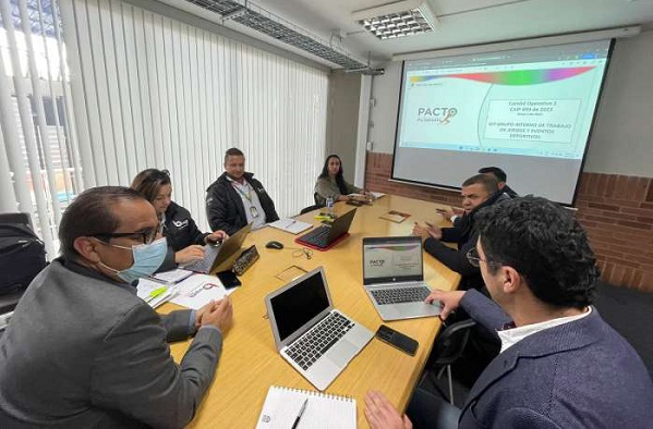 Aspecto de la reunión que se cumplió en el Centro de Alto Rendimiento de Bogotá con el comité operativo de los Juegos.