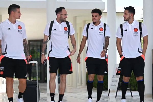 Colombia visita angustiada a Argentina, que vuelve a contar con Messi como titular