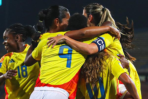 Jugadores de la selección Colombia sub 20 celebrando la clasificación a cuartos de final en el Mundial Sub 20. Foto EFE