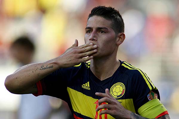 James Rodríguez, capitán del Club León, sigue sin definir su futuro en la Liga MX. Desde México desmienten rumores sobre su llegada a Tigres. / Foto: Federación Colombiana de Fútbol