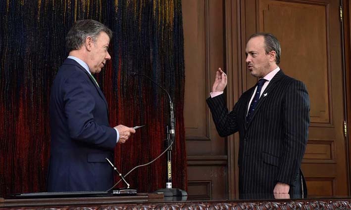 Luis Guillermo, es la mejor persona para coordinar esa acción tan importante, afirmó el Presidente Santos durante el acto de posesión.