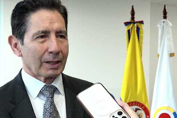 Contralor Delegado para el Sector de Minas y Energía, Germán Castro, manifiesta sobre la sostenibilidad, calidad y cober tura de los servicios públicos de energía eléctrica y gas