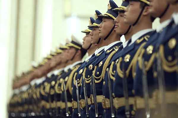 Imagen de archivo de soldados de la guardia de honor del Ejército chino. EFE/Wu Hong