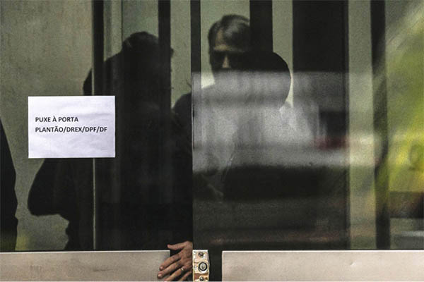 El expresidente de Brasil Jair Bolsonaro en la Superintendencia de la Policía. EFE/ Isaac Fontana