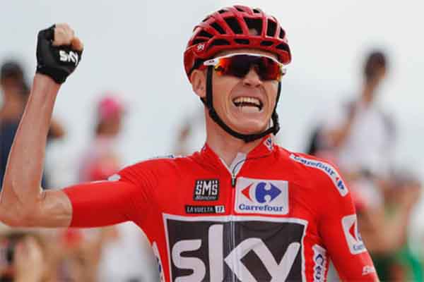  Chris Froome celebrando su llegada a la meta. Foto redes sociales