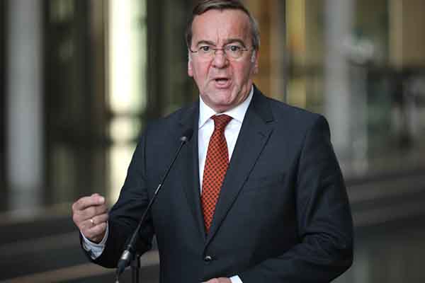 El ministro de Defensa alemán, Boris Pistorius, en la Casa Paul Loebe. EFE/EPA/Hannibal Hanschke