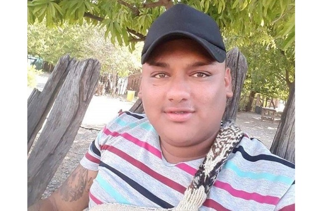 Alberto Mario Ureche Muñoz.