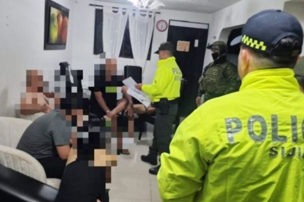 En varios allanamientos fueron apresados 22 personas en los departamentos del Cesar, Magdalena y La Guajira. Foto Clímaco Rojas  