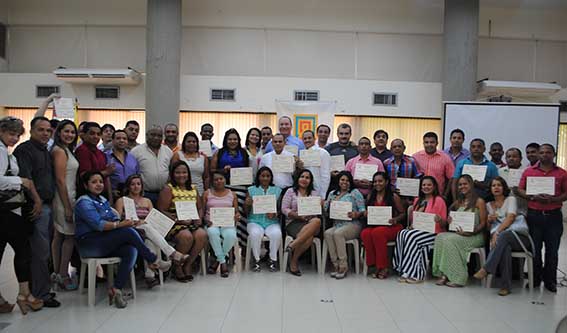 Ciento quince docentes de la Universidad de La Guajira, fueron certificados en el diplomado “Apropiación de las TIC´S para el desarrollo pedagógico en la educación universitaria desde un contexto investigativo, innovador  y tecnológico”.